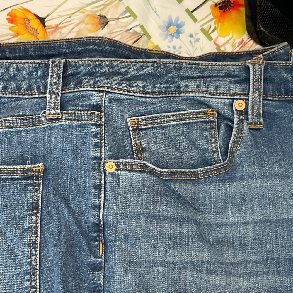 Universal Thread Jeans 18/34R